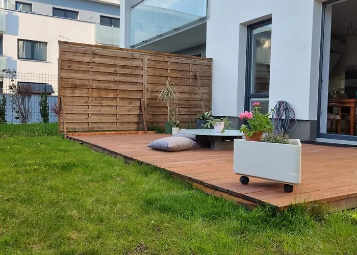 Calm Garden Near Warsaw Apartmán Jozefoslaw